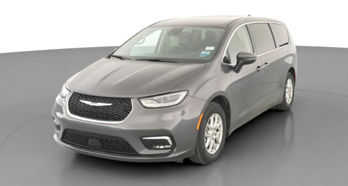 Thumbnail: 2023 Chrysler Pacifica - 1