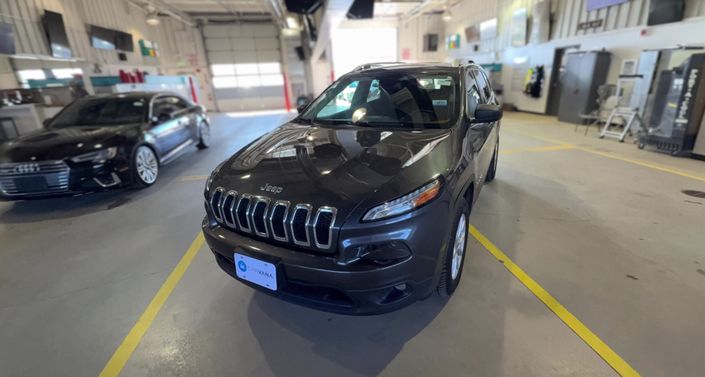 Thumbnail: 2016 Jeep Cherokee - 1
