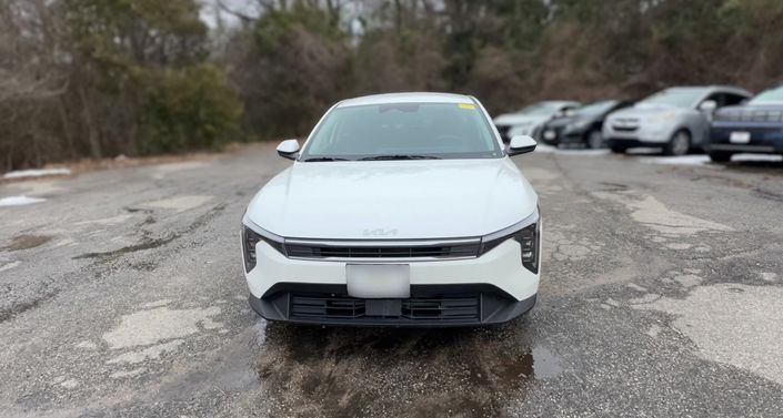 Thumbnail: 2025 Kia K4 - 1