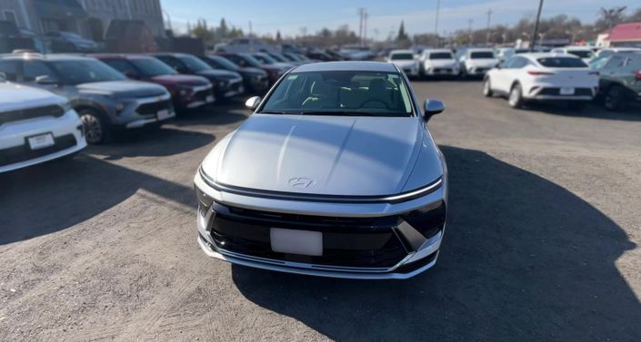 Thumbnail: 2025 Hyundai Sonata - 1
