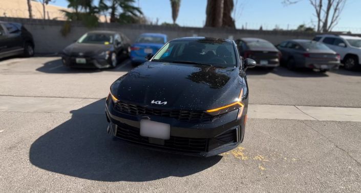 Thumbnail: 2025 Kia K5 - 1