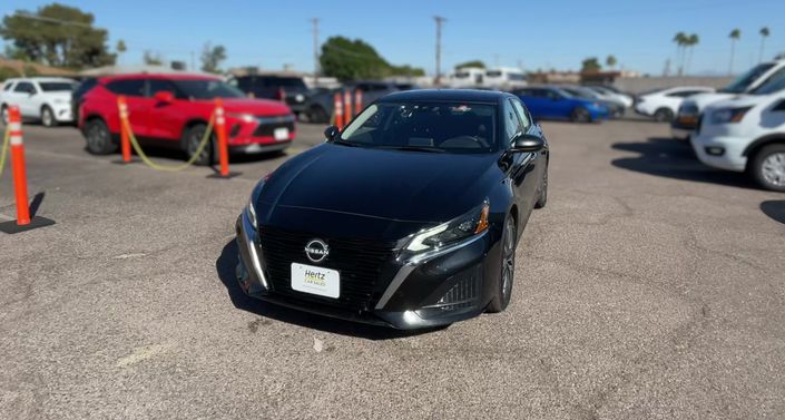 Thumbnail: 2025 Nissan Altima - 1