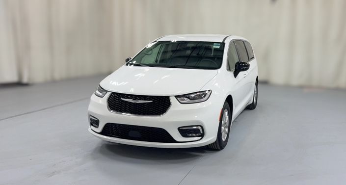 Thumbnail: 2024 Chrysler Pacifica - 1