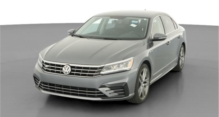 Thumbnail: 2017 Volkswagen Passat - 1