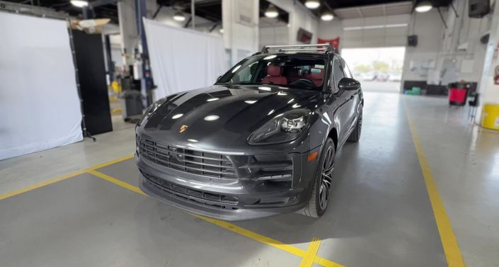 Thumbnail: 2019 Porsche Macan - 1