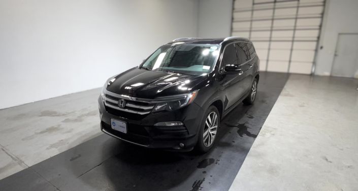 Thumbnail: 2017 Honda Pilot - 1