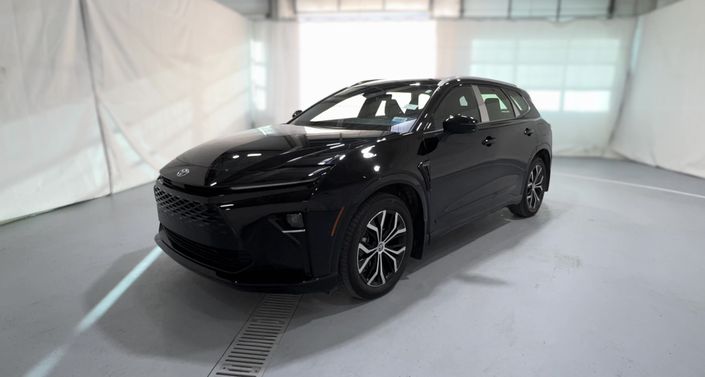 2025 Toyota Crown Signia XLE -
                  Madison, TN