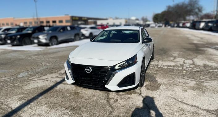 Thumbnail: 2025 Nissan Altima - 1