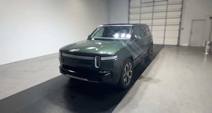 2024 Rivian R1S  -
                  Tracy, CA