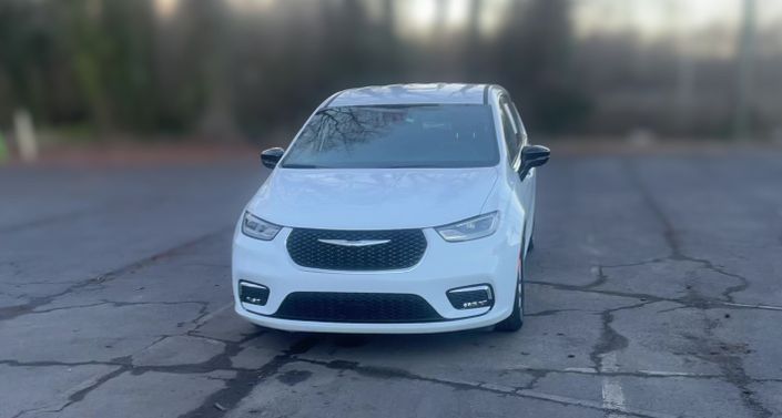 Thumbnail: 2025 Chrysler Pacifica - 1