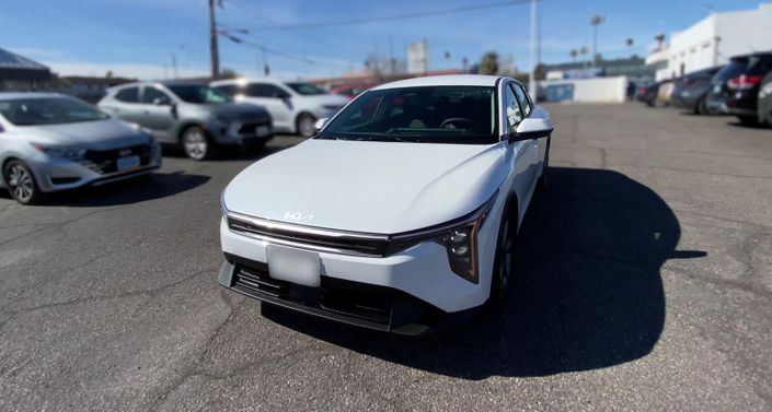 Thumbnail: 2025 Kia K4 - 1