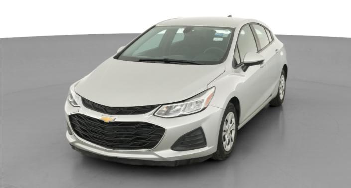 Thumbnail: 2019 Chevrolet Cruze - 1