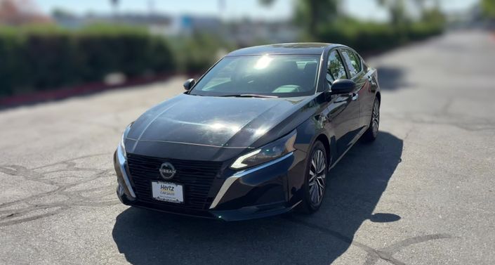 Thumbnail: 2025 Nissan Altima - 1