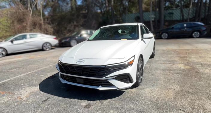 Thumbnail: 2025 Hyundai Elantra - 1