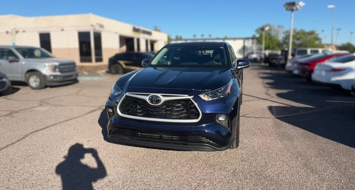 2025 Toyota Highlander LE -
                  Tolleson, AZ