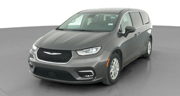 Thumbnail: 2023 Chrysler Pacifica - 1