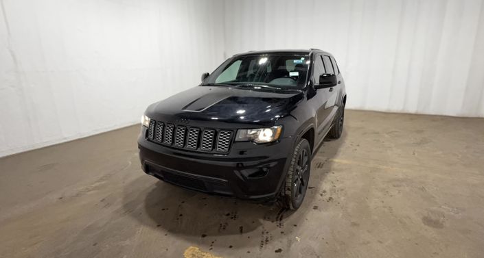 Thumbnail: 2020 Jeep Grand Cherokee - 1