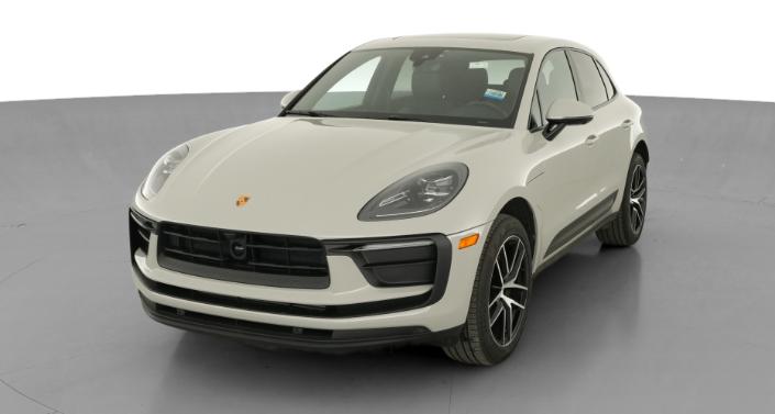 Thumbnail: 2023 Porsche Macan - 1