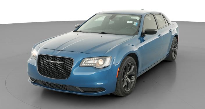 Thumbnail: 2022 Chrysler 300 - 1