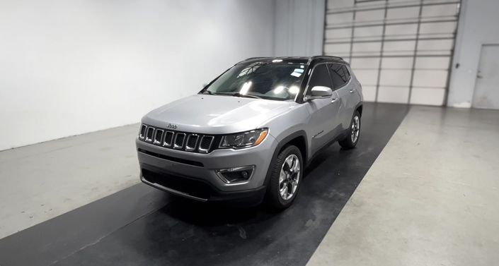 Thumbnail: 2019 Jeep Compass - 1