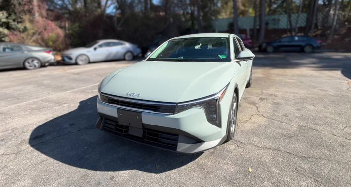 Thumbnail: 2025 Kia K4 - 1