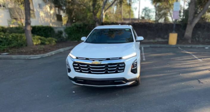 Thumbnail: 2025 Chevrolet Equinox - 1