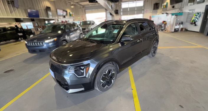Thumbnail: 2024 Kia Niro - 1