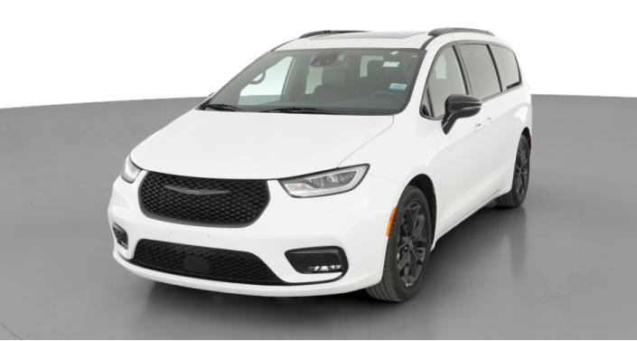 Thumbnail: 2025 Chrysler Pacifica - 1