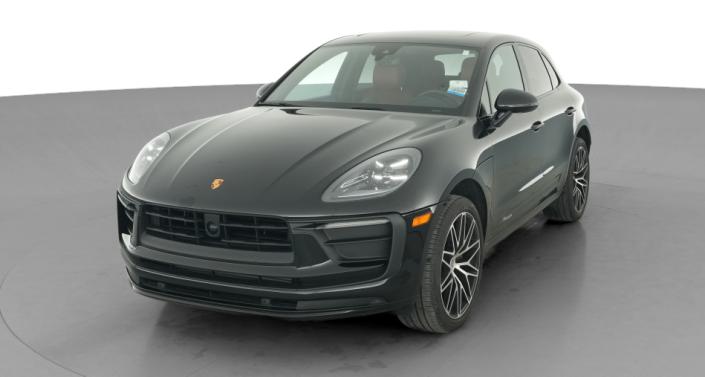 Thumbnail: 2023 Porsche Macan - 1