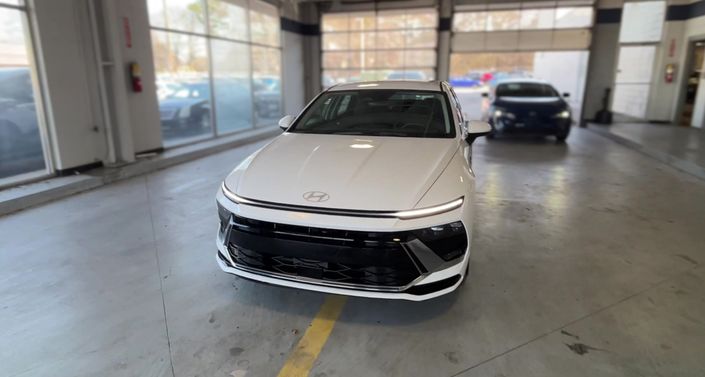 Thumbnail: 2025 Hyundai Sonata - 1