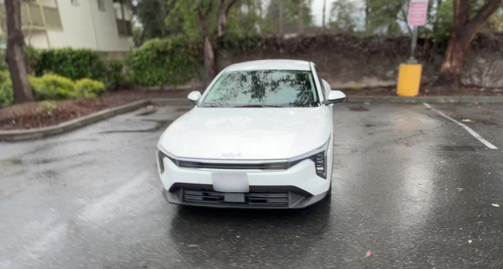 Thumbnail: 2025 Kia K4 - 1