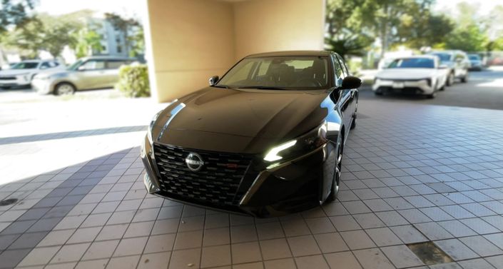 Thumbnail: 2025 Nissan Altima - 1