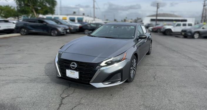 Thumbnail: 2025 Nissan Altima - 1