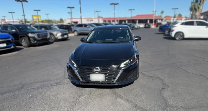 Thumbnail: 2025 Nissan Altima - 1