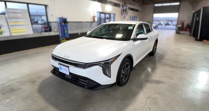 Thumbnail: 2025 Kia K4 - 1