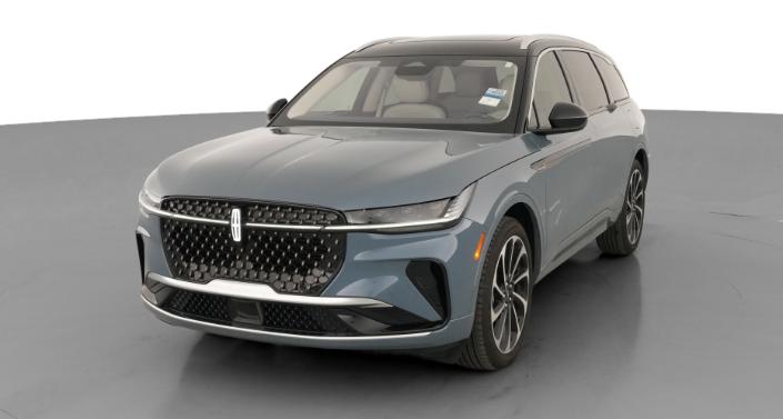 Thumbnail: 2025 Lincoln Nautilus - 1