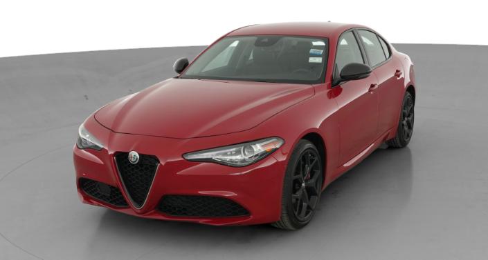 Thumbnail: 2020 Alfa Romeo Giulia - 1