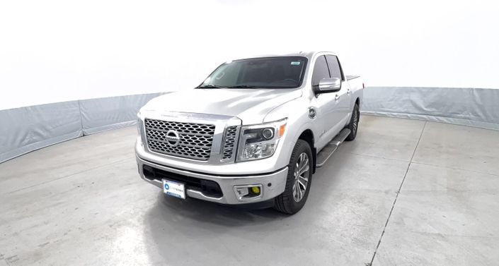 2017 Nissan Titan SL -
                  Kansas City, MO
