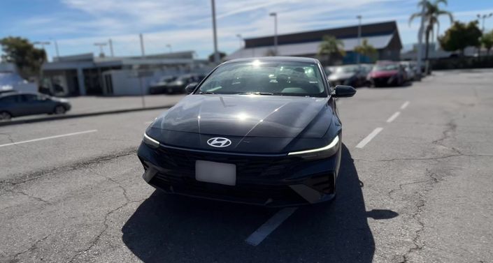 Thumbnail: 2025 Hyundai Elantra - 1