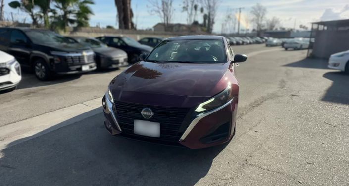 Thumbnail: 2025 Nissan Altima - 1