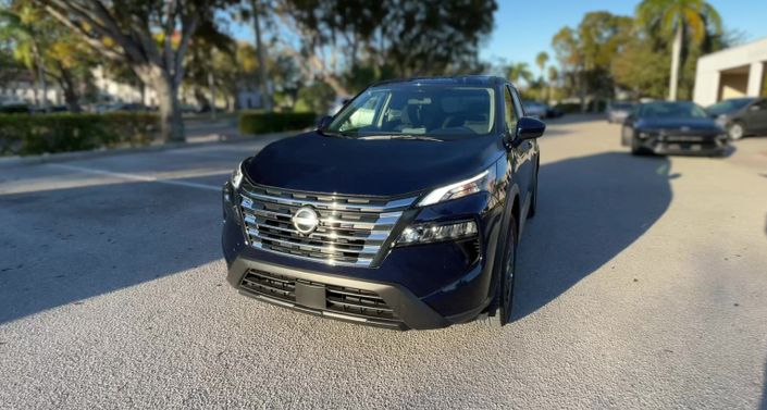 Thumbnail: 2025 Nissan Rogue - 1