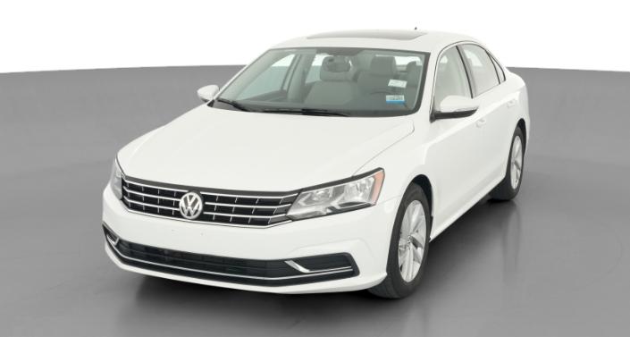 Thumbnail: 2018 Volkswagen Passat - 1