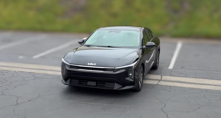 Thumbnail: 2025 Kia K4 - 1