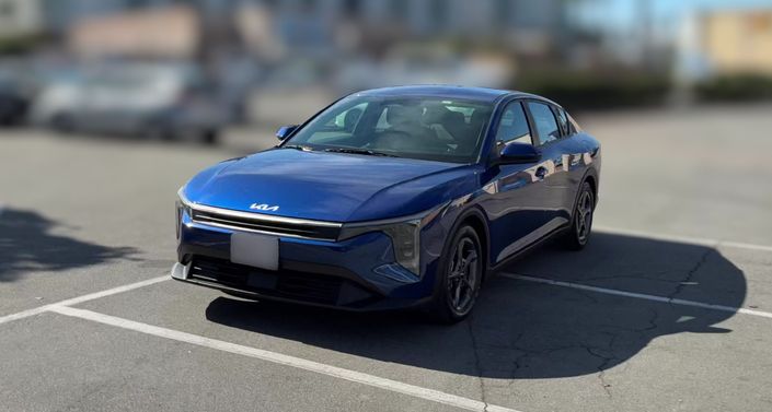 Thumbnail: 2025 Kia K4 - 1