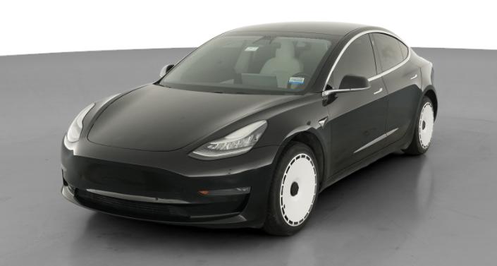 Thumbnail: 2019 Tesla Model 3 - 1