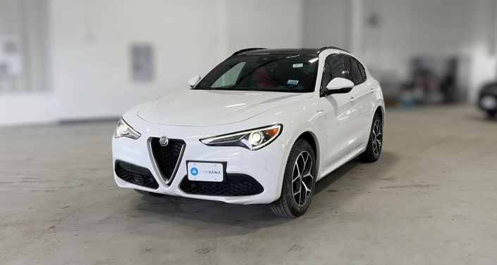Thumbnail: 2020 Alfa Romeo Stelvio - 1