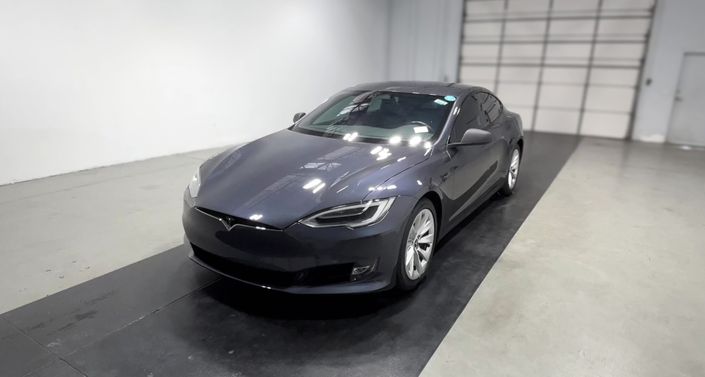 Thumbnail: 2017 Tesla Model S - 1