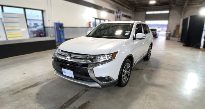 2018 Mitsubishi Outlander SE -
                  Fairview, OR