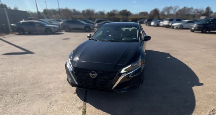 Thumbnail: 2025 Nissan Altima - 1