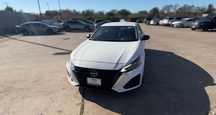 Thumbnail: 2025 Nissan Altima - 1